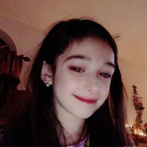 Meet your Posher, Julianna